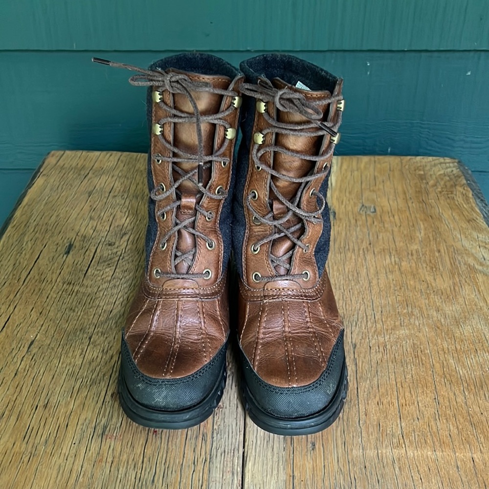 Ralph Lauren winter boots size 5